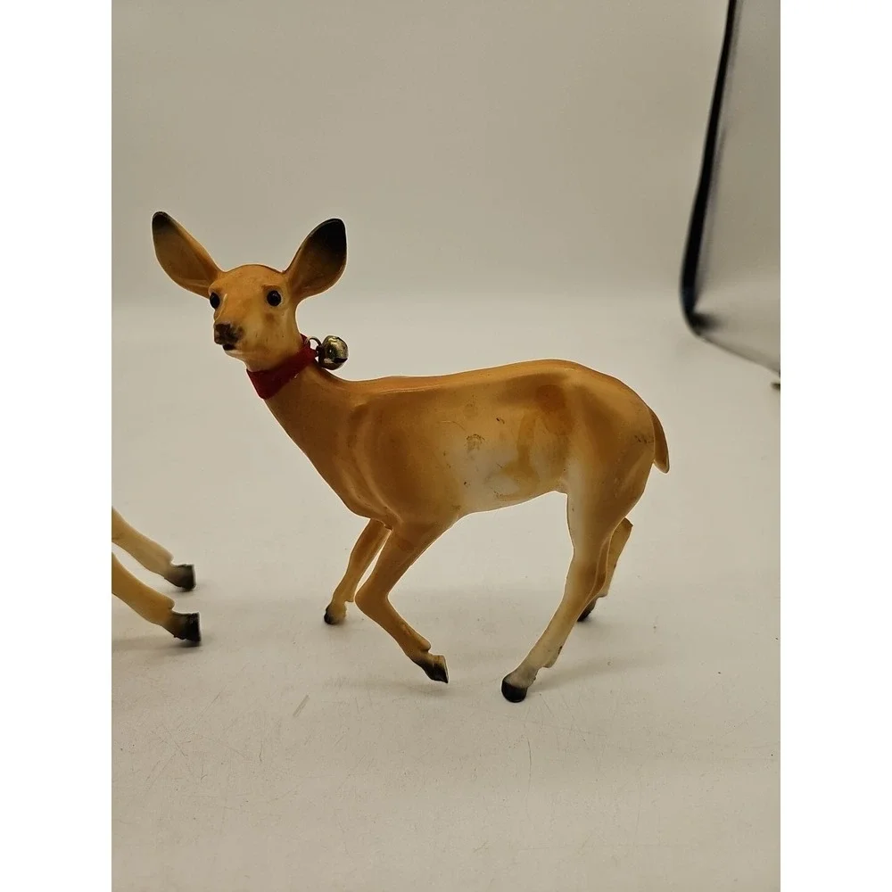 VTG 2 HARD Plastic BLOW Mold DEER Buck DOE Fawn REINDEER Hong Kong‎ XMAS Rudolph